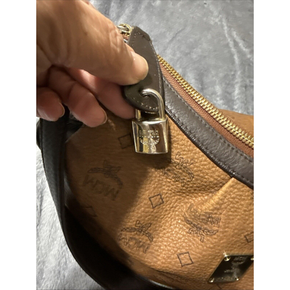 MCM Leather Brown Monogram Shoulder Hobo Handbag - Picture 3 of 16